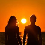 Zakaj ponavljamo scenarij svojih staršev: če je ljubezen znana zgodba zakaj-ponavljamo-scenarij-svojih-starsev-ce-je-ljubezen-znana-zgodba.jpg